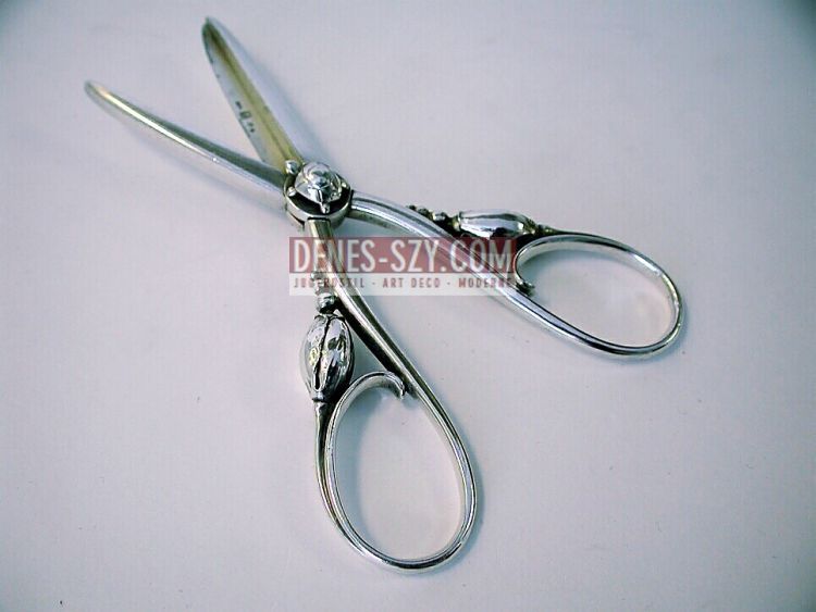 GEORG JENSEN SILBER Magnolia #84 Traubenschere