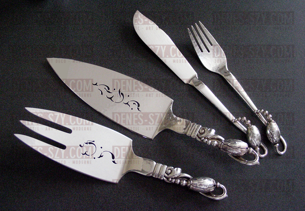 BLOSSOM patt. Georg Jensen Sterling Silver #84 FISH FORK, Cutlery