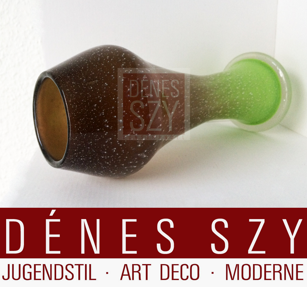 Loetz Witwe, vaso in vetro, design Otto Prutscher Vienna 1908