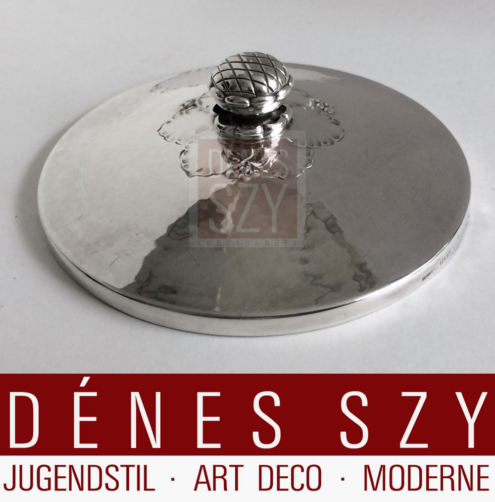 scatola di caviale in cristallo e argento Sterling di Georg Jensen