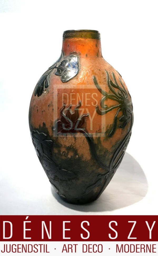 Daum Nancy French Art Nouveau Design Cameo glass Vase 1896