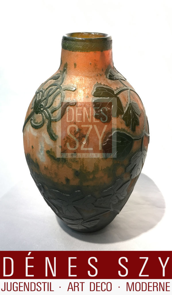 Daum Nancy Art Nouveau Design Vaso francese 1896