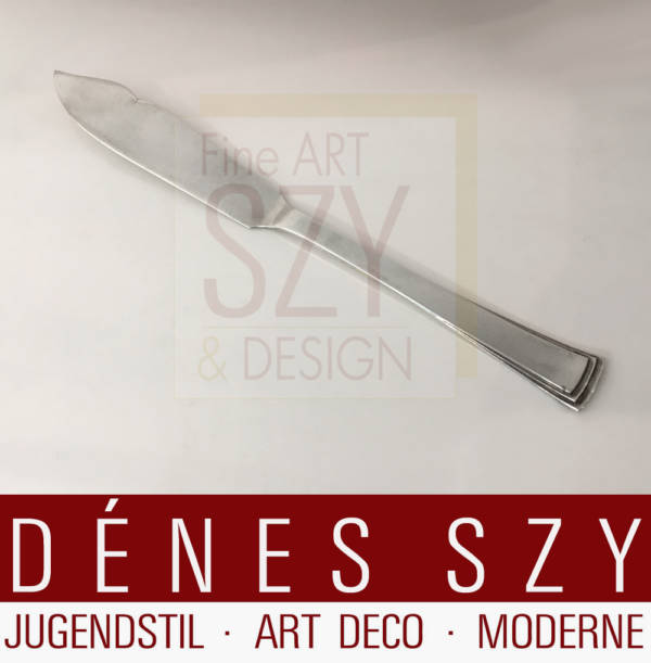 Handcrafted Art Deco silver cutlery fish knife, Pattern # 32 CONGO, HANDMADE, Design: Aage Weimar, Execution: Evald Nielsen silversmith, Denmark, silver 830/925