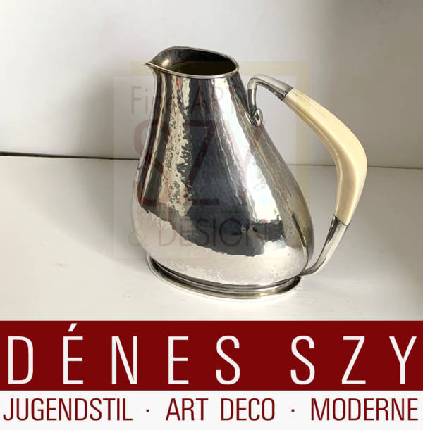 Art Deco juice jug, jug, Design: Karl Gustav Hansen approx. 1930-35, Execution: Hans Hansen silversmith's, Copenhagen 1936, Sterling silver, silver 925