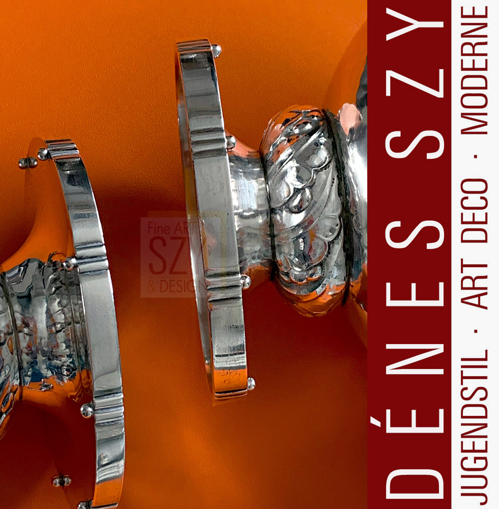 Paar elegante skandinavische Saucieren #177 der Georg Jensen Silberscmide in Sterling silber, Kopenhagen 1930-50.