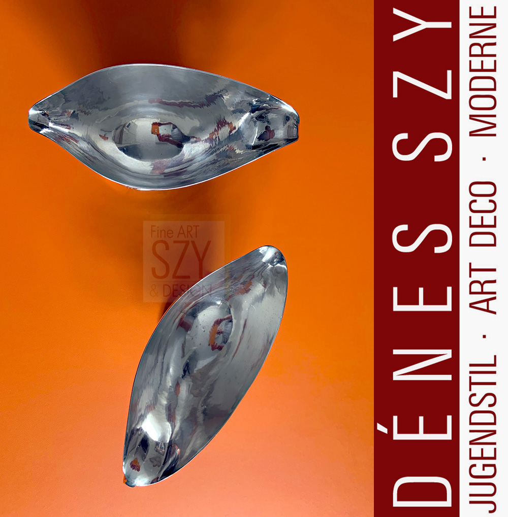 Paar elegante skandinavische Saucieren #177 der Georg Jensen Silberscmide in Sterling silber, Kopenhagen 1930-50.