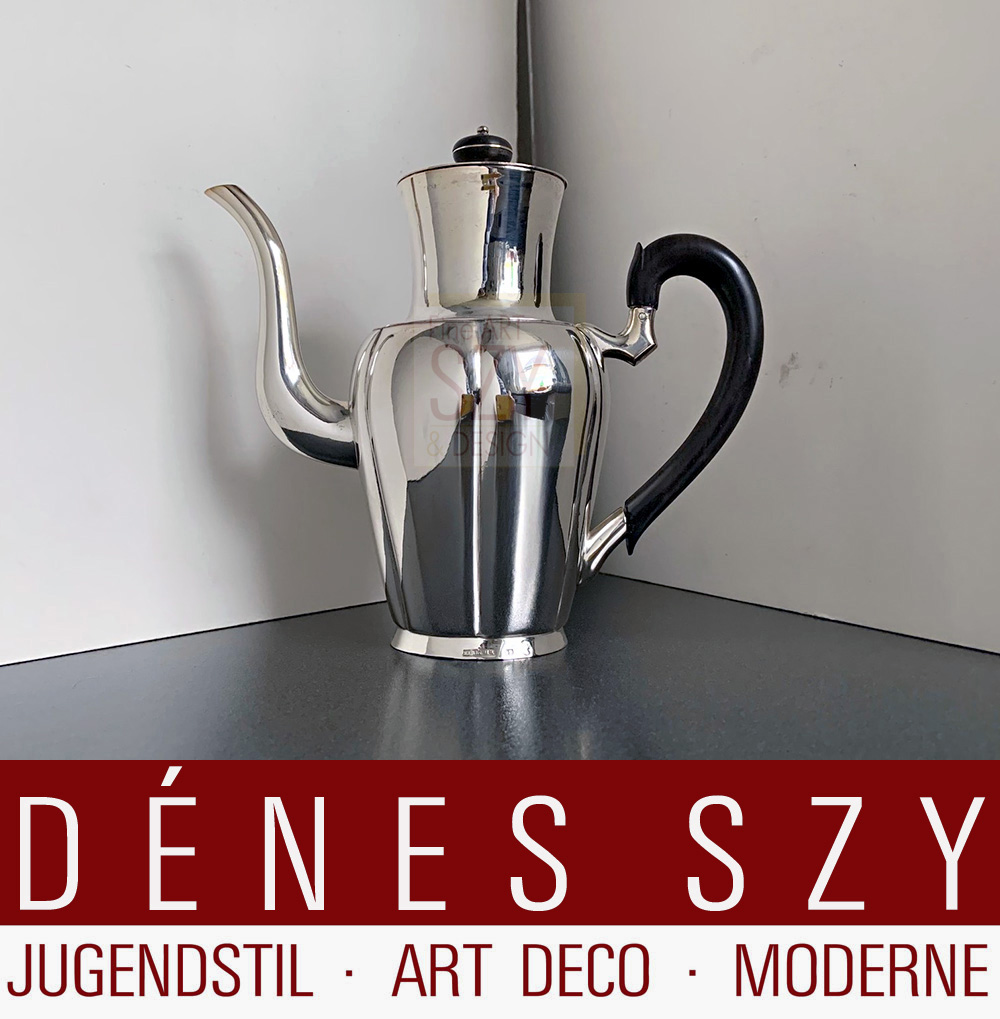 Small classicist coffee pot silver 750s, master Fischer, Neustrelitz 1790-1800
