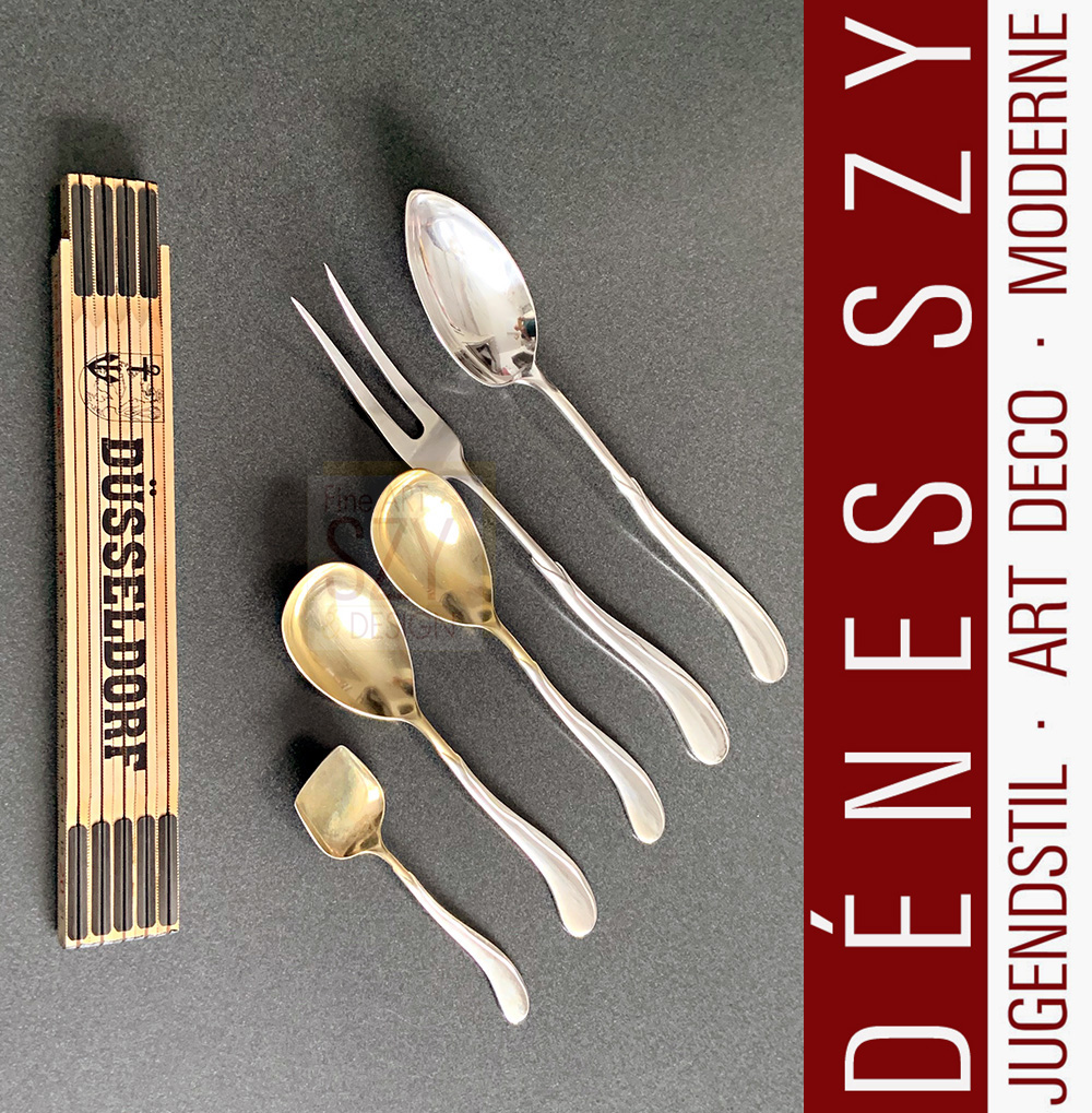 Design Heinrich Vogeler, Art Nouveau Tulipan pattern XL serving spoon, silver 800, Bremen circa 1900.