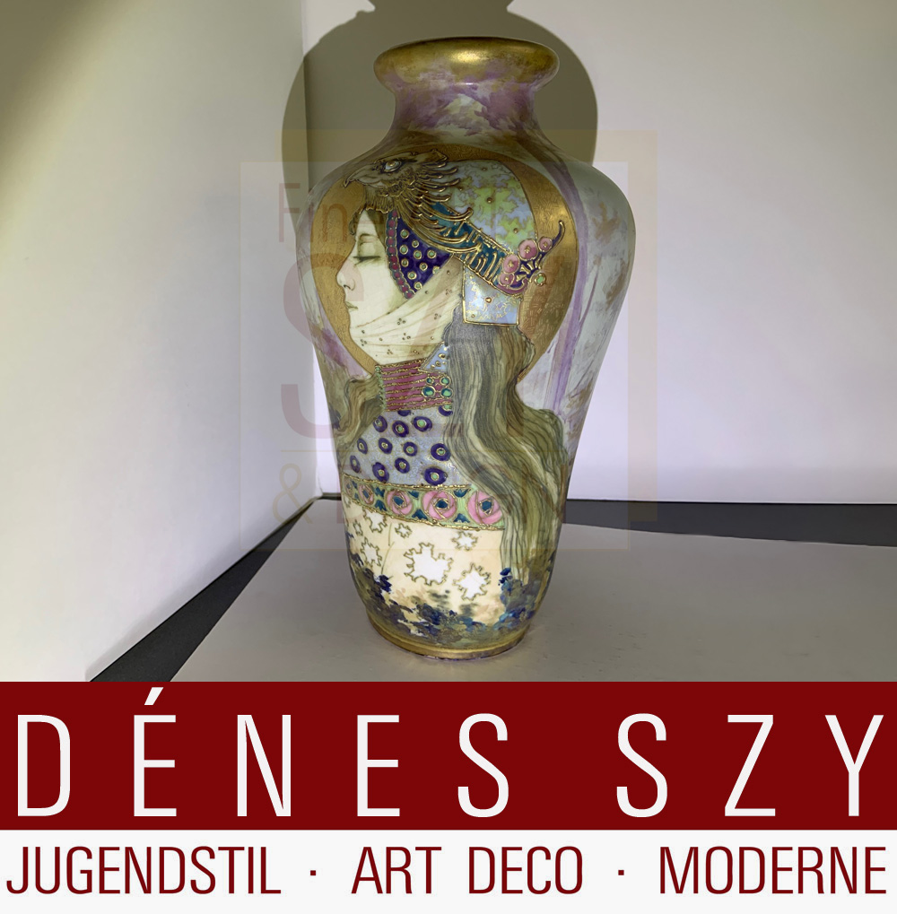 Vaso in ceramica Art Nouveau, Disegno e pittura: Nikolaus Kannhäuser, Esecuzione: Amphora-Werke Riessner, Stellmacher & Kessel, Turn Teplitz, Boemia, Austria ca. 1900
