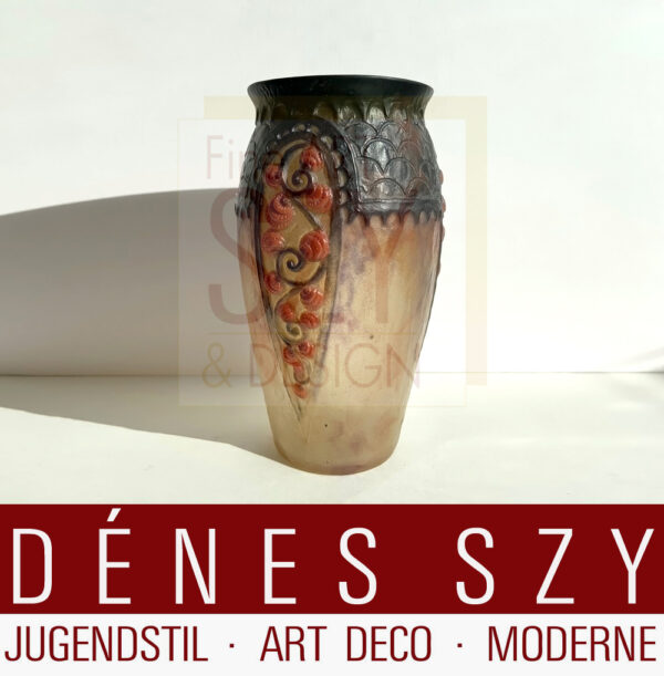 Französische Art Deco pate-de-verre Glas Vase, Entwurf und Ausfuehrung: Glaskoerper, Glaspaste (formgeschmolzen) von GABRIEL ARGY-ROUSSEAU (1885-1953)
