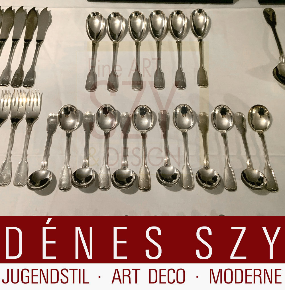 Silberbesteck Set für 6/12 Personen, 104 Teile, Muster Augsburger Faden, Ausführung: Silberwarenmanufaktur M. H. Wilkens und Soehne, Bremen (seit 1810) Deutschland, Silber 800, nahezu unbenutzt! Monogramm GW