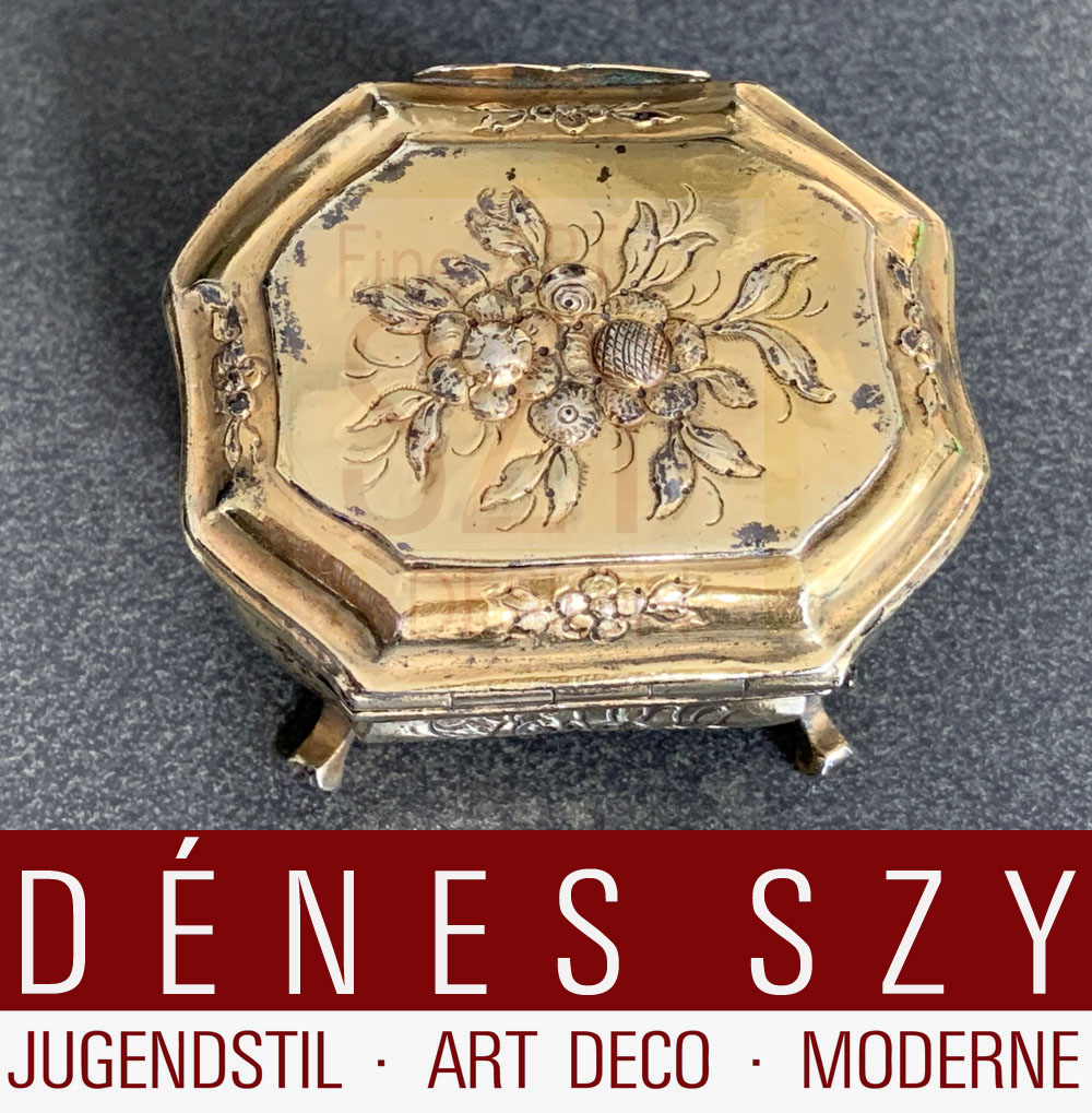 Boîte à épices baroque à 2 compartiments, dans le style de Johann Martin Satzger, exécution : Augsbourg 1765-67, argent 13 lots (812,5/1000), doré
