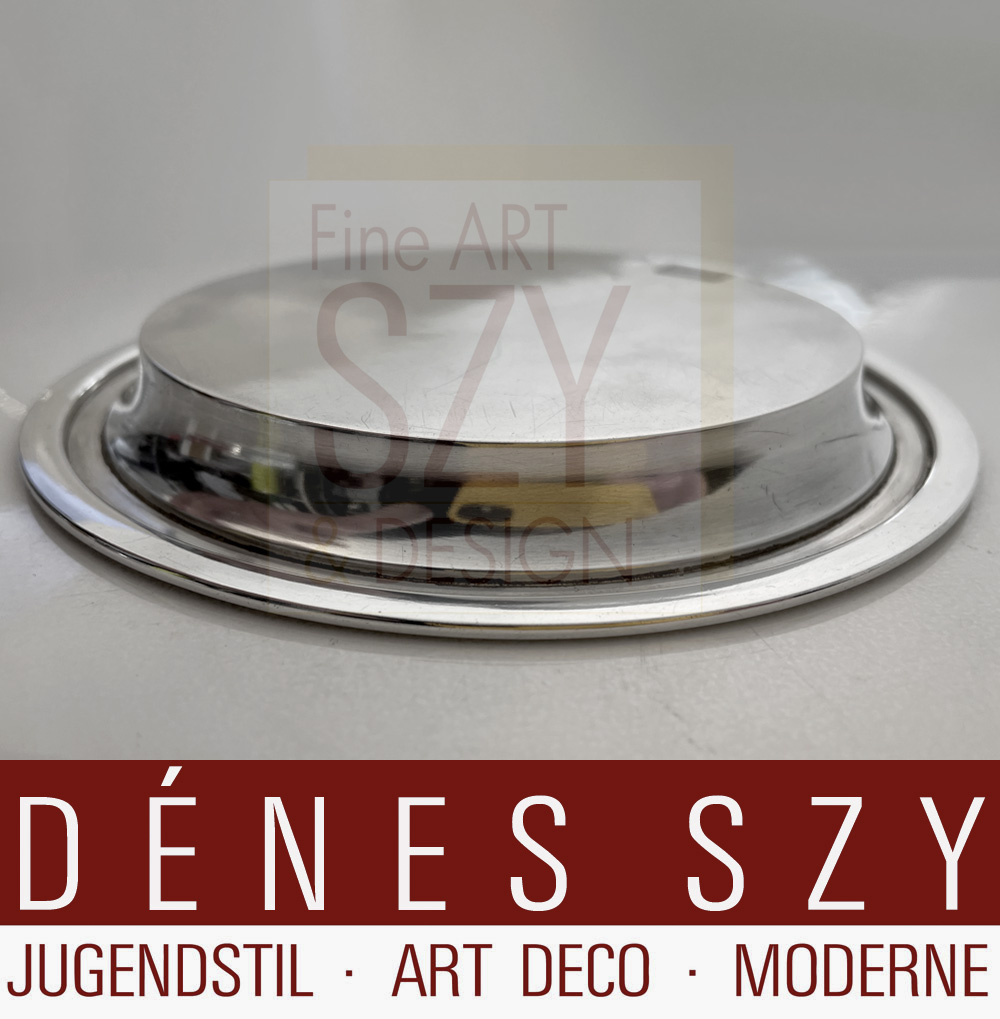 Sottobottiglia in argento Art Déco, Design ed esecuzione: Peter Bruckmann und Söhne Silberwarenfabrik, Heilbronn, Germania intorno al 1920-30, Argento 835