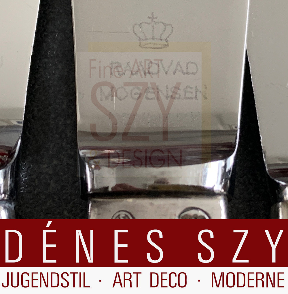 Mid-Century modern posate d'argento per 6 persone con posate da servire, Modello: champagne, Progetto: Jens H. Quistgaard IHQ 1947, Esecuzione: O. V. Mogensen, Danimarca circa 1950, Argento sterling