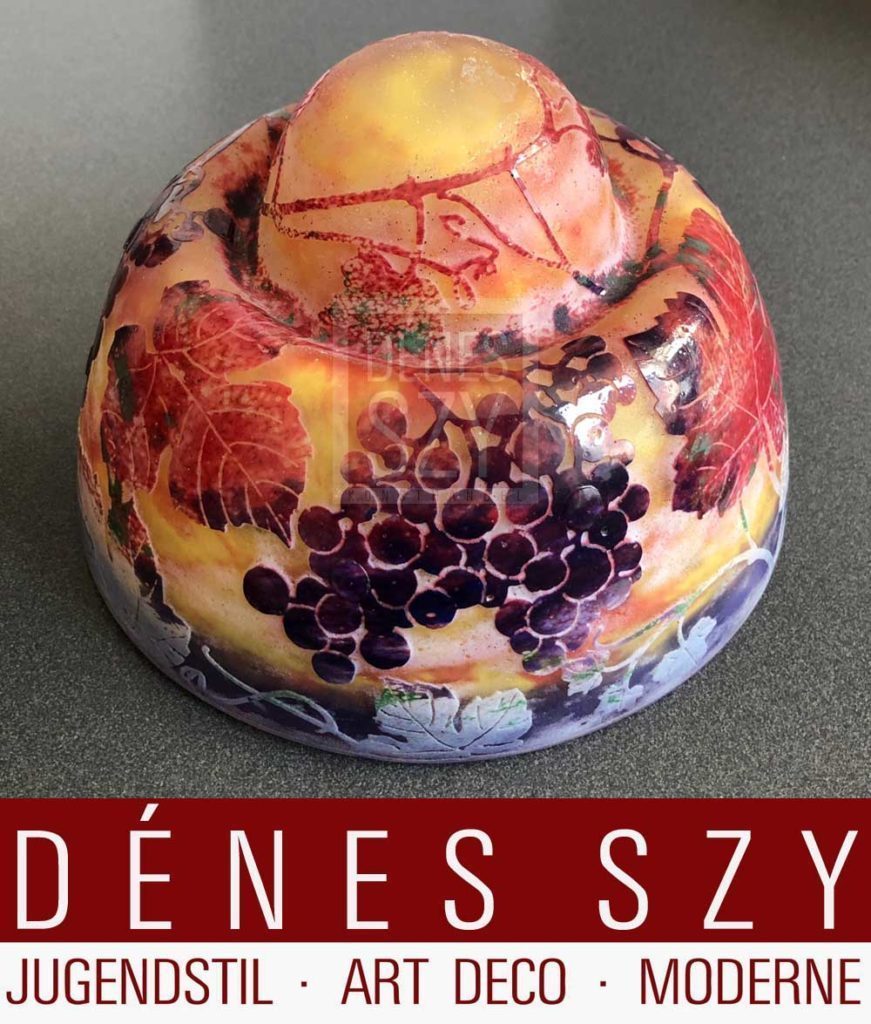 Lampada da tavolo Daum Nancy Art Nouveau, decoro di vino, lumaca,