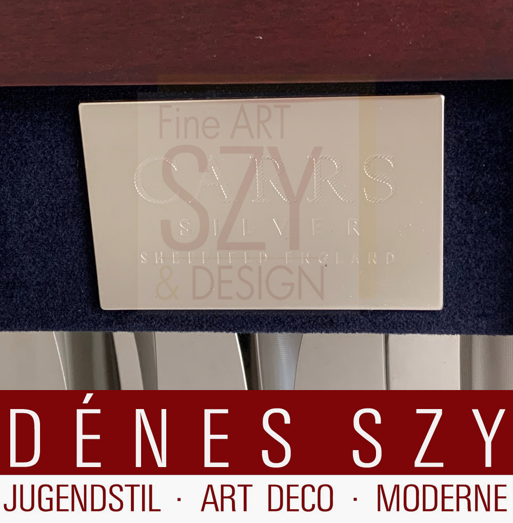 Posate in argento Art Déco fatto a mano per 12 persone, Modello # 32 CONGO, FATTO A MANO, Design: Aage Weimar, Esecuzione: argentieri Evald Nielsen, Danimarca, argento 925 e argento 830, 150 pezzi in totale, nella scatola delle posate originale di CARRS Silver Sheffield