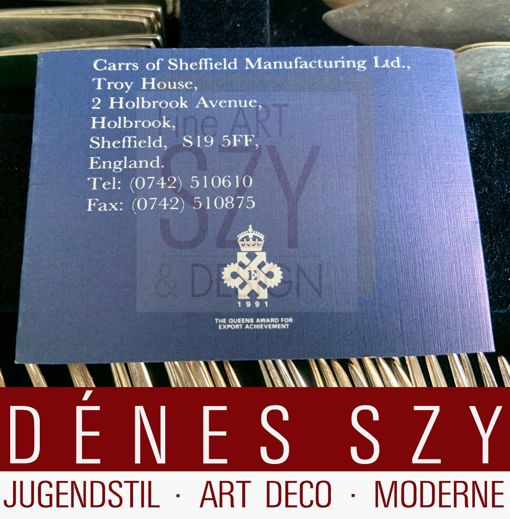 Posate in argento Art Déco fatto a mano per 12 persone, Modello # 32 CONGO, FATTO A MANO, Design: Aage Weimar, Esecuzione: argentieri Evald Nielsen, Danimarca, argento 925 e argento 830, 150 pezzi in totale, nella scatola delle posate originale di CARRS Silver Sheffield