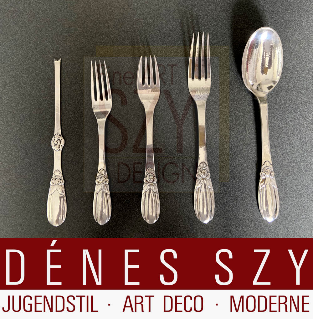 Posate in argento Art Nouveau, modello n. 16 (giglio), Arvesolv, Design ed esecuzione: Evald Nielsen, Copenaghen 1920s, Danimarca, argento 830