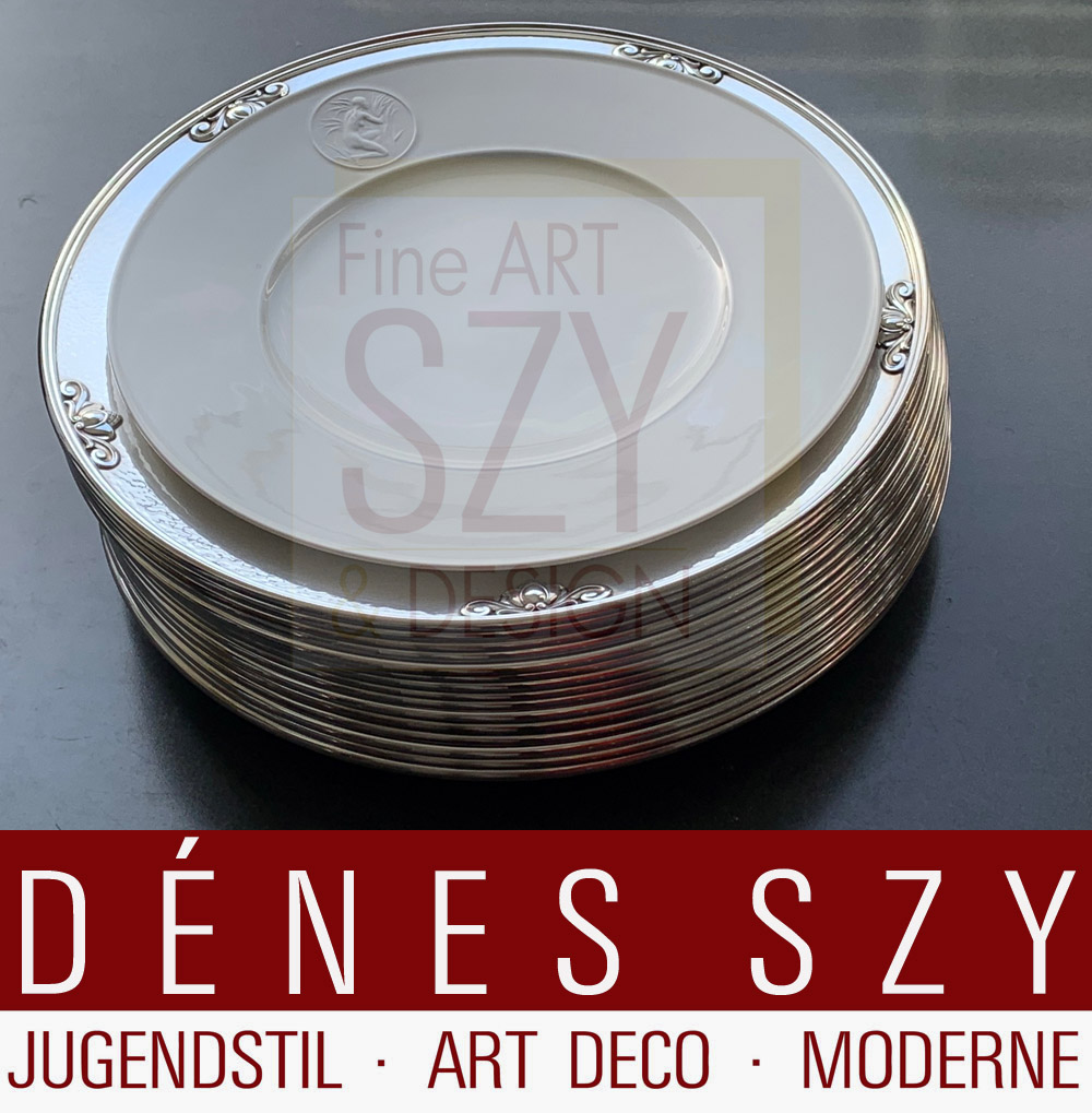 Sottopiatto d'argento, Taglia del dopoguerra, Modello: Konge, Acorn Design: Johan Rohde circa 1931, Esecuzione: Georg Jensen argentieri Copenhagen Danimarca 1990 e 1995, Argento sterling