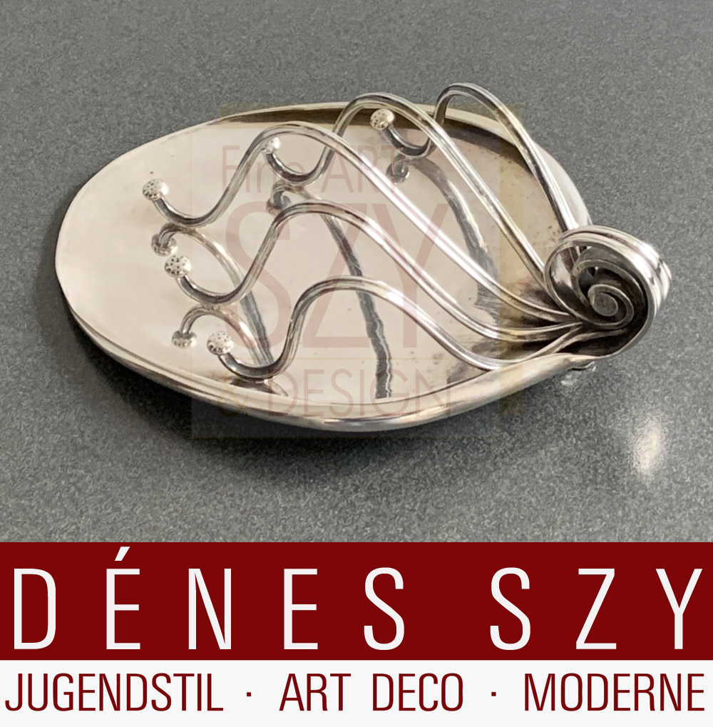 Pre-war Porta toast Art Déco # 510, Design: Gustav Pedersen circa 1927, Esecuzione: argentieri Georg Jensen, Copenaghen 1933-44, Danimarca, Argento sterling