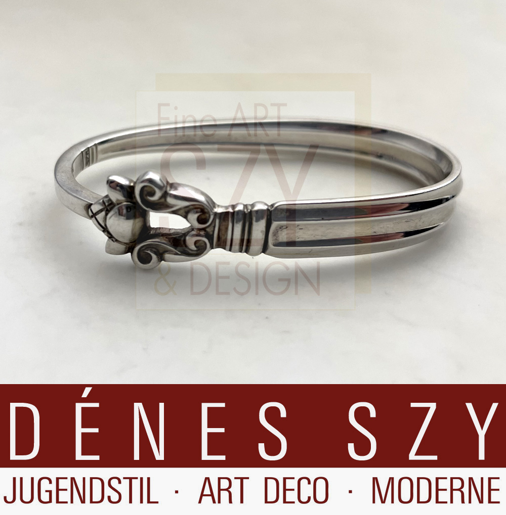 Portatovagliolo Art Déco, variante rara, Modello: Acorn, Konge # 4, Design: Johan Rohde circa 1915, Esecuzione: argentieri Georg Jensen, Copenaghen 1950 circa, Danimarca, Argento 925, argento sterling