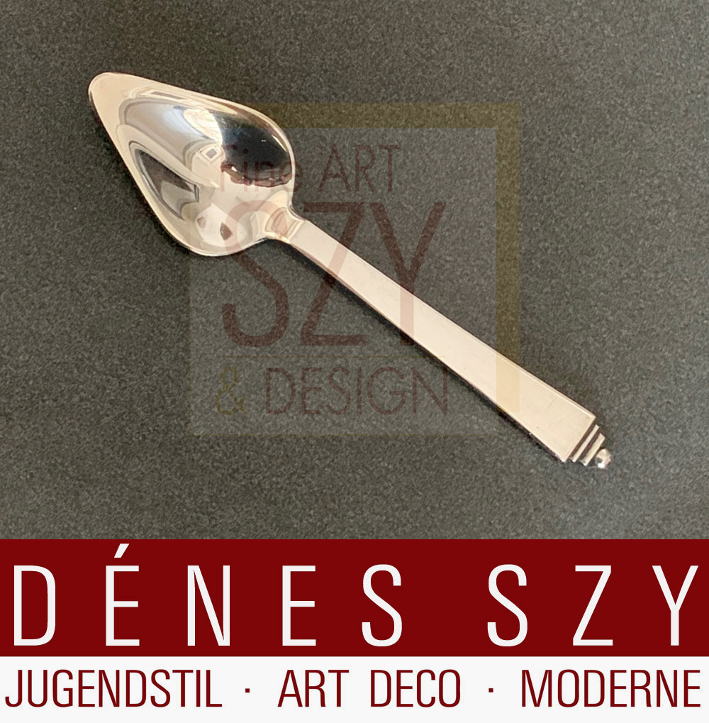 Cucchiaio da pompelmo, Posate, posate d'argento Art Déco, Modello: piramide # 15, Design: Harald Nielsen 1927, Esecuzione: Georg Jensen argentieri Copenaghen circa 1950, Danimarca, argento sterling