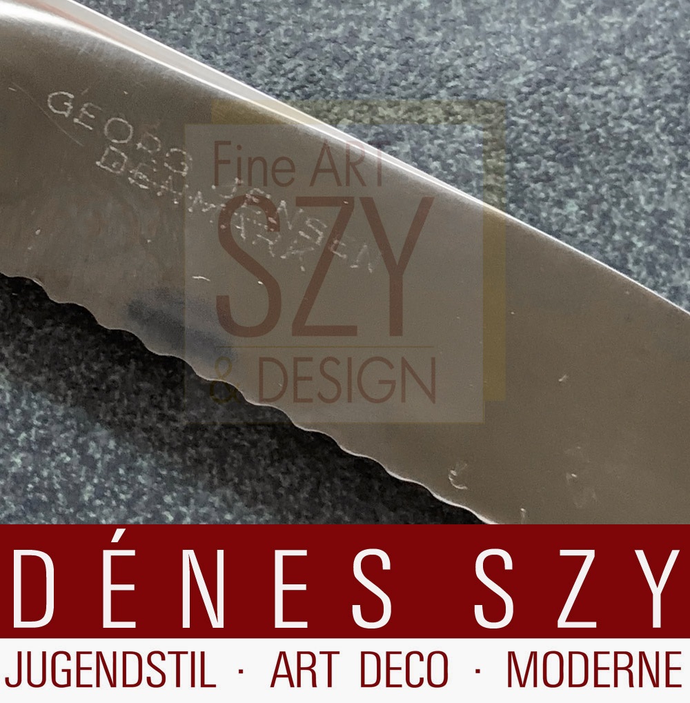 Coltello da formaggio in acciaio inossidabile di Georg Jensen Tuja Tanagvil