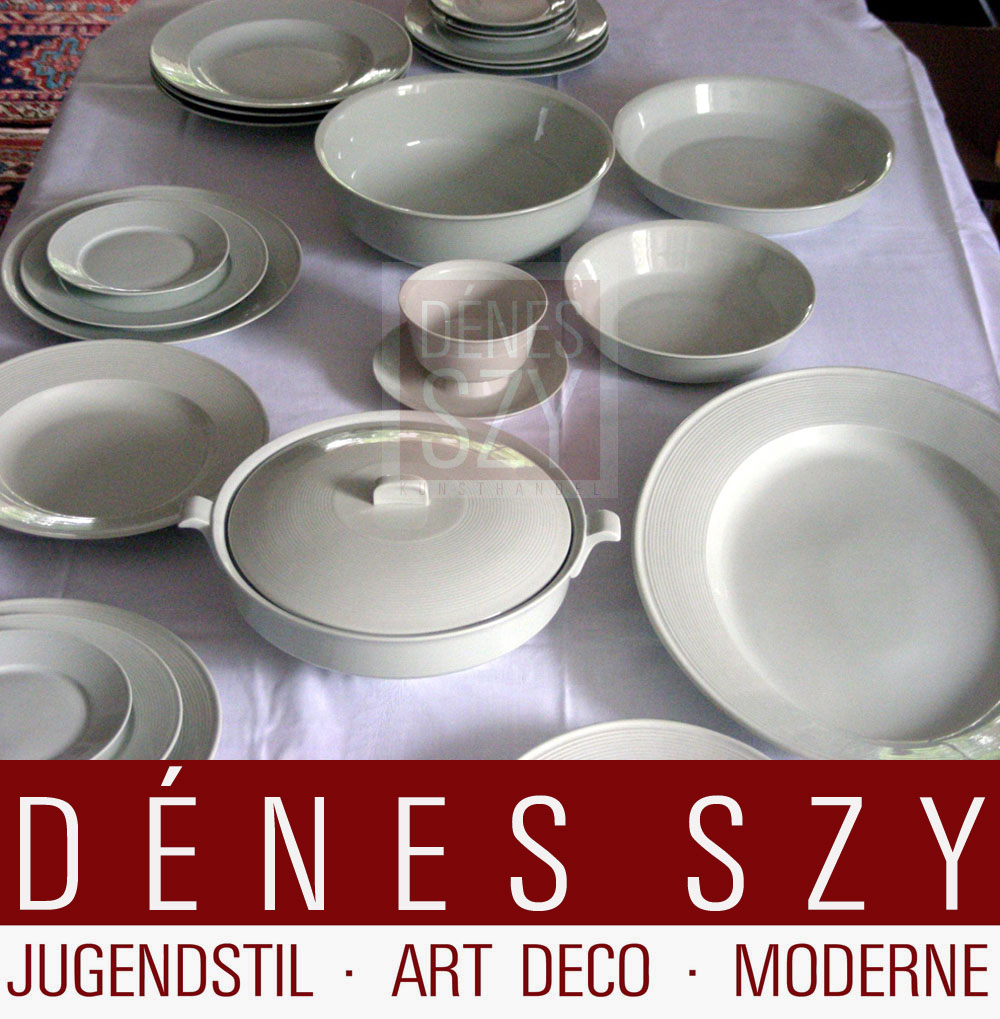 KPM BERLIN Porzellan Burg Giebichenstein Service in Seladon grün