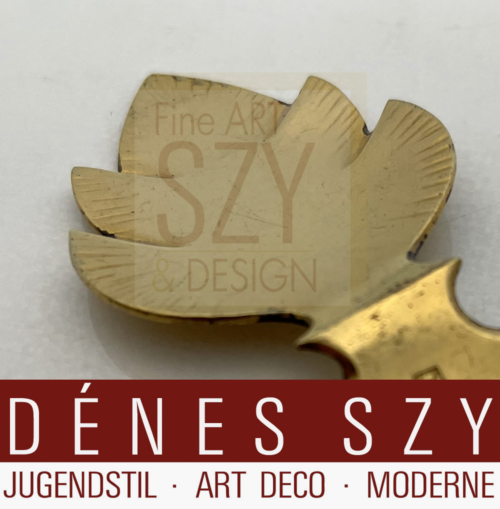 Cucchiaino di zucchero, Design: Ferdinand Richard Wilm (1880-1971) anni '40, Esecuzione: Hermann Julius Wilm, Amburgo Germania 1948-1950 circa, argento 935 (o 925 secondo cucchiaio), placcato in oro