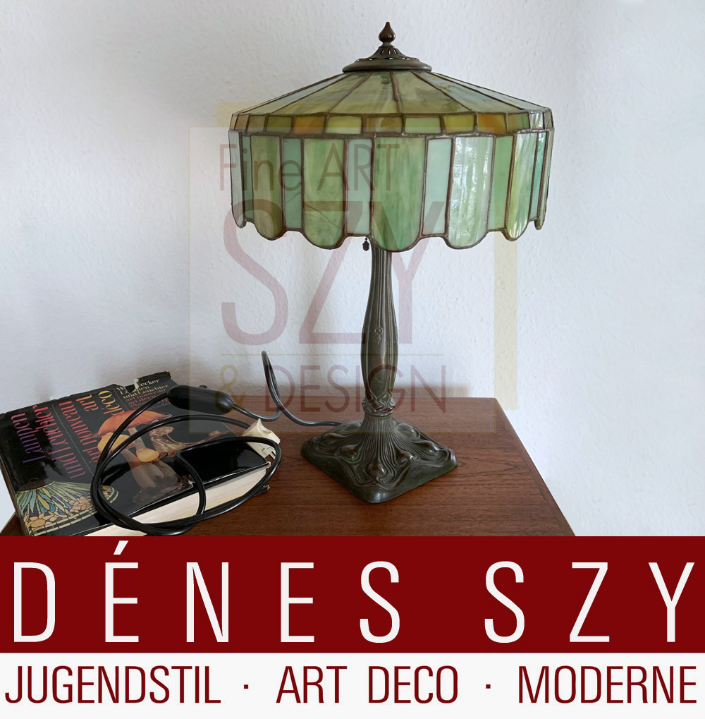 Lampada da tavolo in vetro epoca Arts and Crafts di Handel USA intorno al 1900