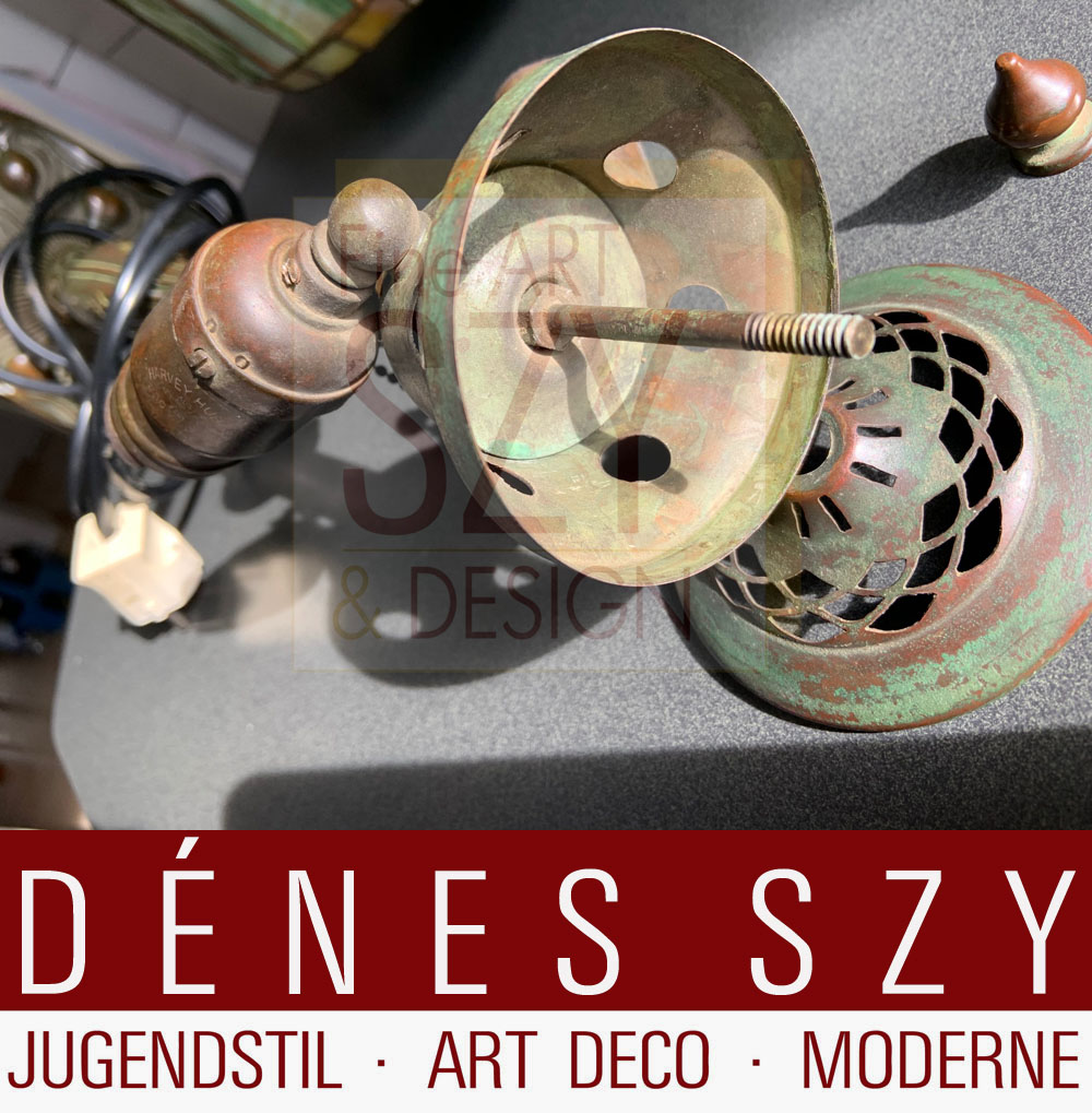 Lampada da tavolo in vetro epoca Arts and Crafts di Handel USA intorno al 1900