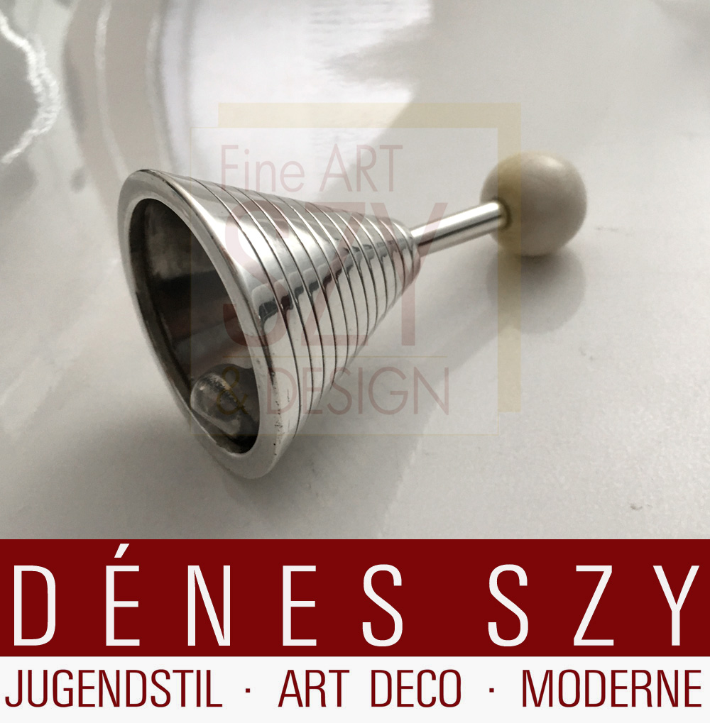 Campanella da tavolo in argento danese Mid Century Modern, Modello # 18, Design: Svend Weihrauch ca.1938, Esecuzione: Frantz Hingelberg argentieri, Kolding Danimarca, Argento 925