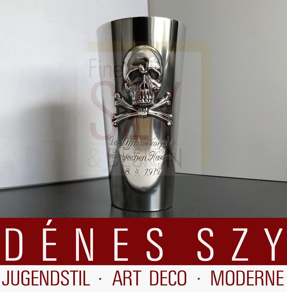 Coppa d'argento degli ussari di Brunswick, coppa del teschio, Punzoni: mezza luna, corona, 800, WTB, Argento 800, Marchio aziendale WTB per Wilhelm Theo Binder, Schwäbisch-Gmünd, Germania meridionale