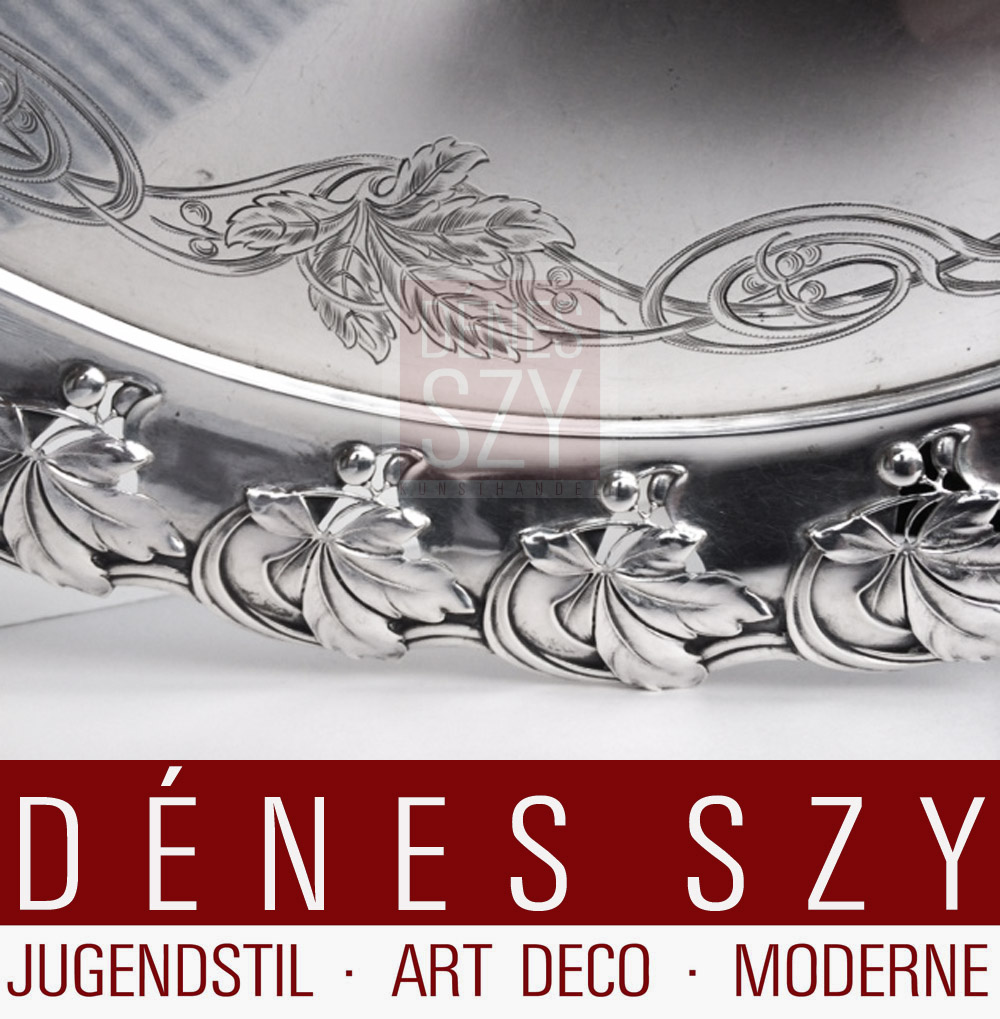 Vassoio in argento liberty decoro iride expo 1900