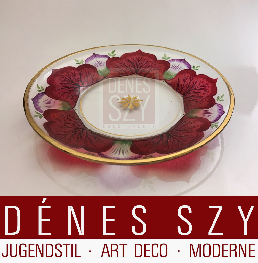 Piatto piccolo in vetro Art Nouveau con pittura a smalto Bavarese o Boehmerwald