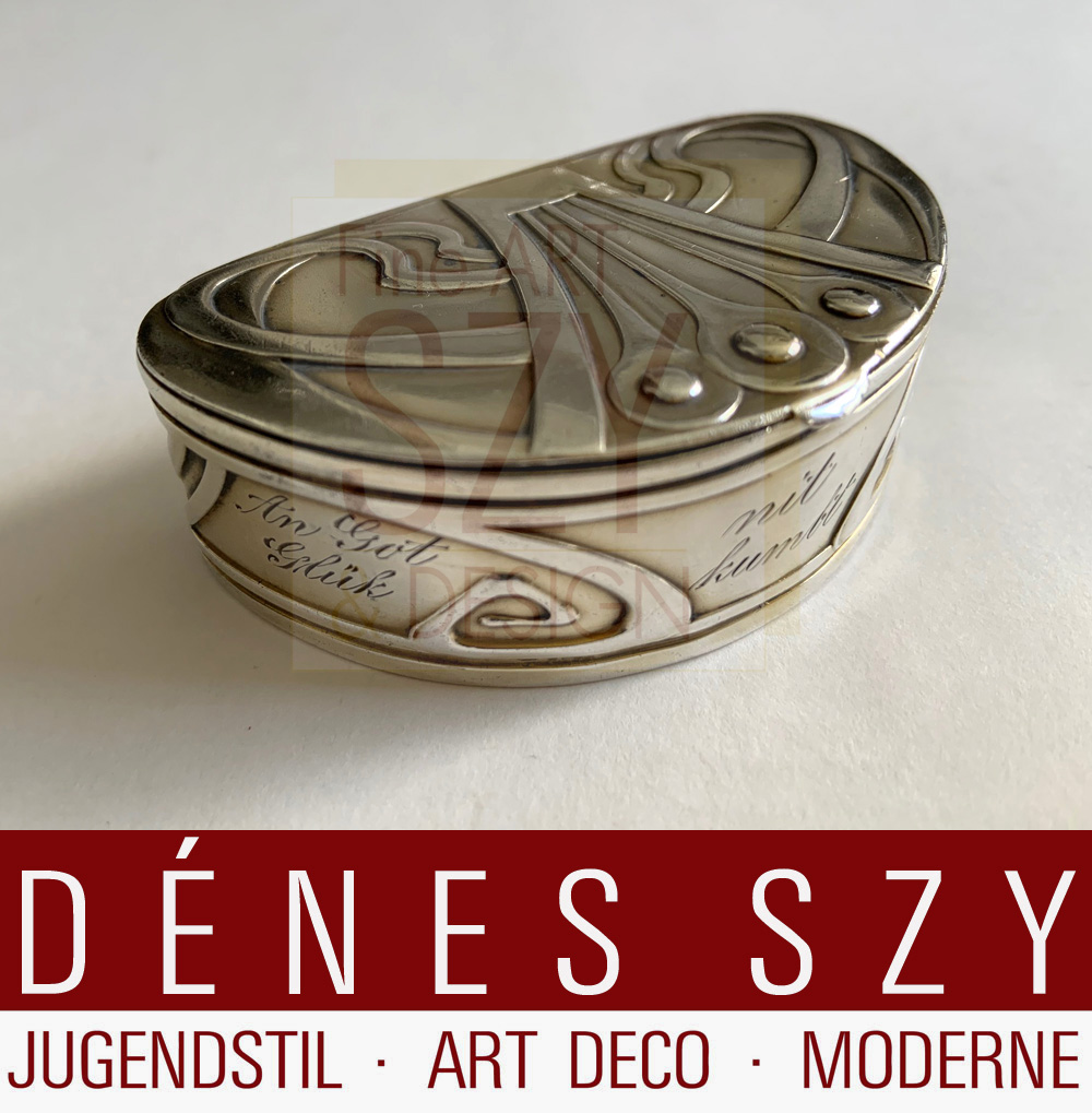 Scatolina con coperchio in argento Art Nouveau, Design: attribuito a Patriz Huber, intorno al 1901, Esecuzione: Martin Mayer, Mainz intorno al 1901, Germania, Argento 800 con delicata placcatura in oro originale