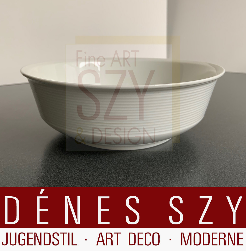 Ciotola da portata rotonda Bauhaus del servizio da tavola in porcellana Halle / Burg Giebichenstein in bianco sporco, Design: Marguerite Friedlaender 1930/31, Esecuzione: StPM Staatliche Porzellan Manufaktur Berlin, Germania