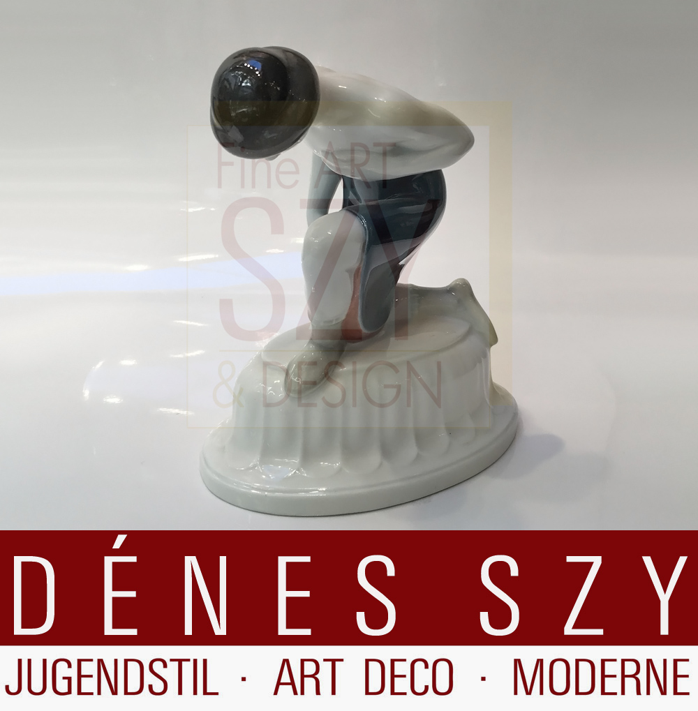 Hochzeitszug KPM Berlin Porzellan Kniender Kurde Adolph Amberg, Entwurf 1904-10, Ausfuehrung: Staatliche Porzellanmanufaktur Berlin – KPM, 1914-18