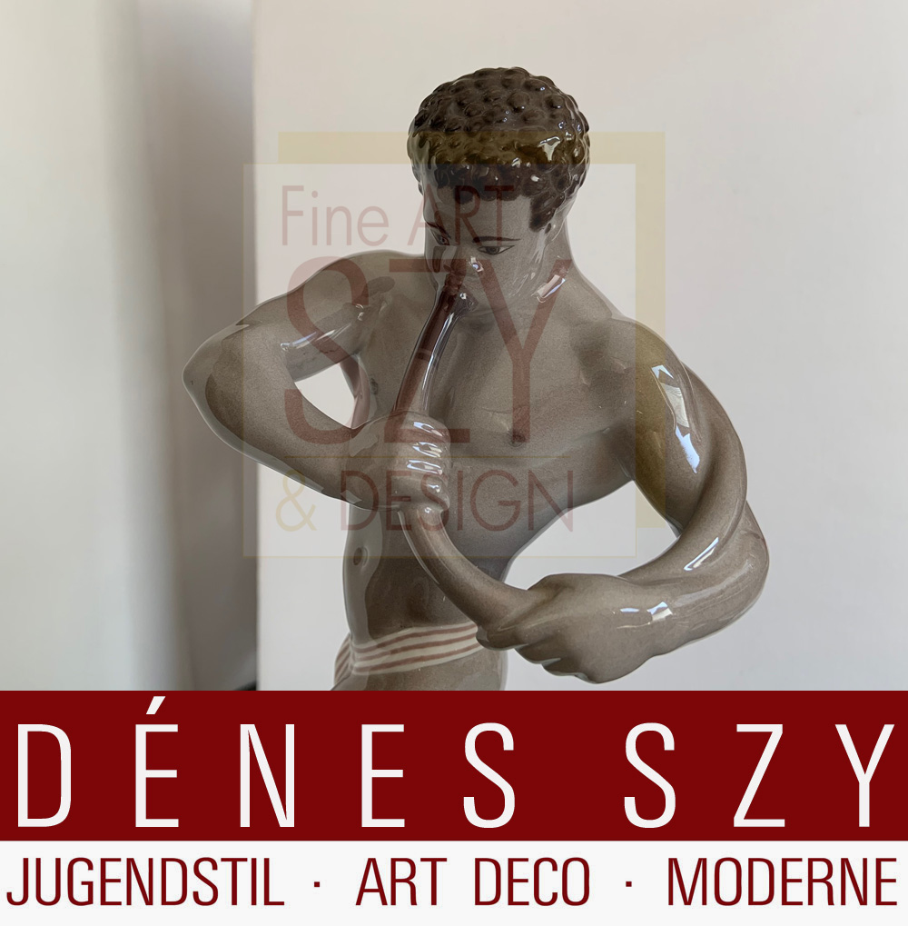 Hochzeitszug KPM Berlin Porzellan Afrikaner mit Waldhorn Adolf Amberg, Entwurf: Adolph Amberg 1910, Staatliche Porzellanmanufaktur Berlin – KPM, Mai 1919