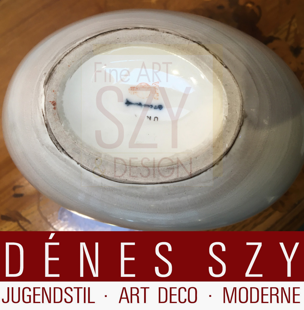 KPM Berlin, Porzellan, Herzformvase, Entwurf: Trude Petri 1935, Auslagerungswerk Selb 1945-57