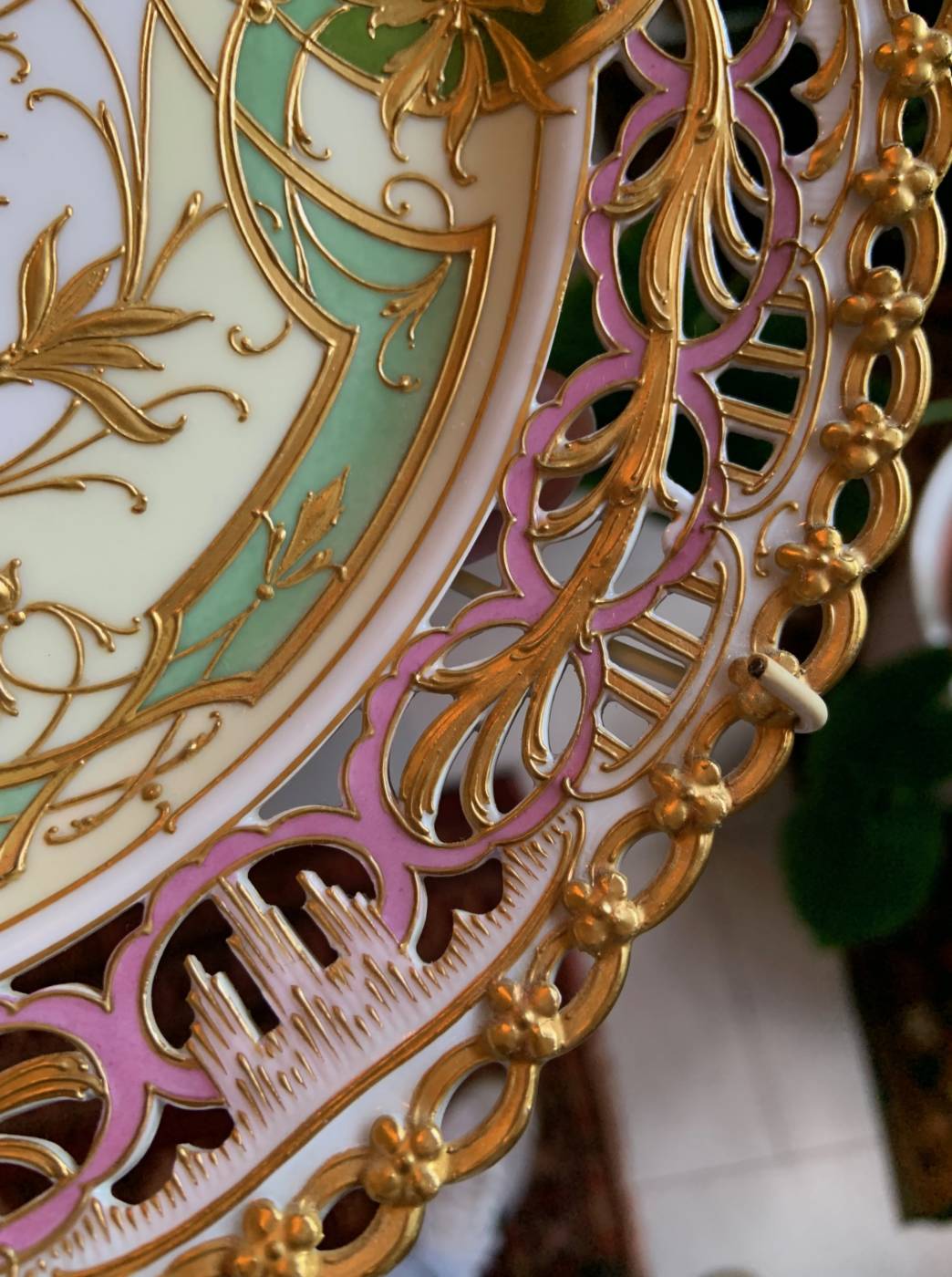 Porcelain, breakthrough wall plate, pomp gold decor, porcelain manufactory KPM Berlin, plate around 1918.