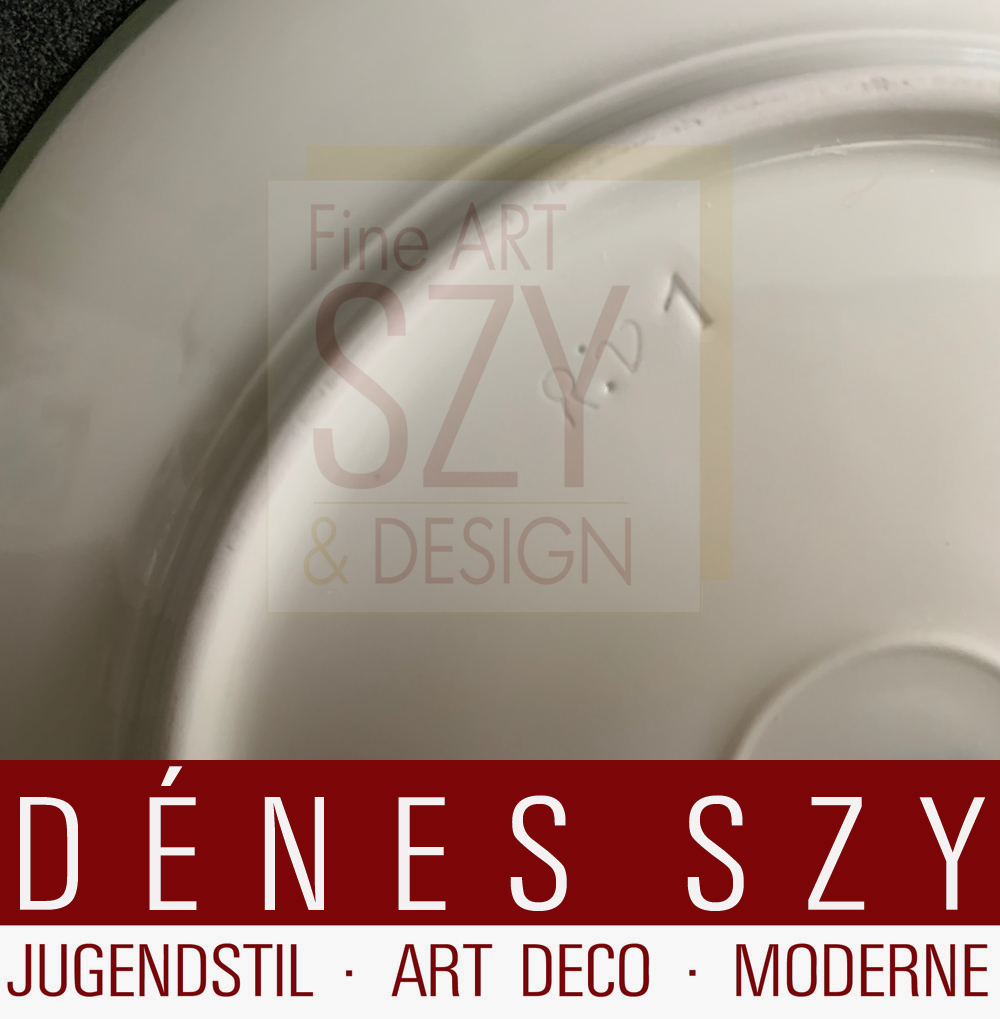 Piatto da dessert, Modello: Urbino con bordo celadon, Esecuzione: KPM Berlino 1950, Germania, epoca Bauhaus