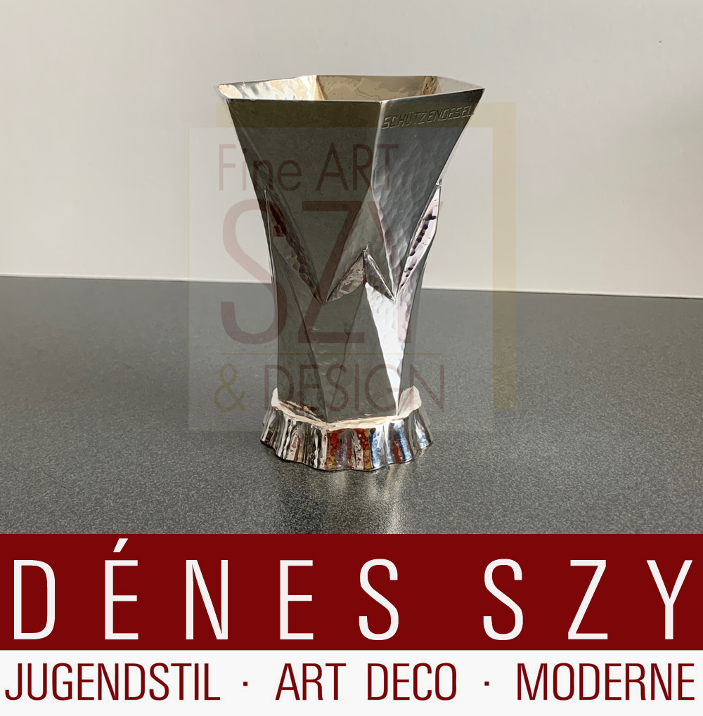 Calice d'argento, bicchiere, Esecuzione: Silberwarenfabrik Sternegg, Sciaffusa Svizzera dal 1934 al 1959, Argento 800, doratura interna
