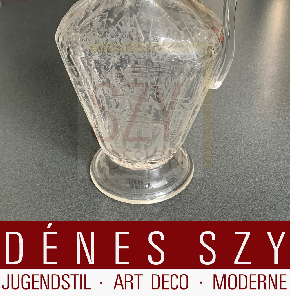 Caraffa per vino, acqua, succo con manico della serie “Maria Theresia”, Design: Stefan Rath 1910, Esecuzione: Josef Lobmeyr Glasmanufaktur, Wien - Vienna, Österreich / Austria, Bicchiere in cristallo, inciso e firmato sul manico sottostante