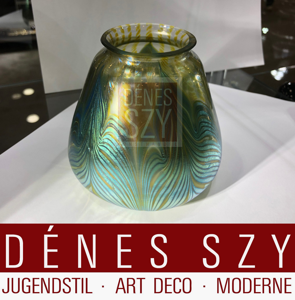 Jugendstil Glas Lampenschirm Witwe Loetz Muster Phaenomen irisierend