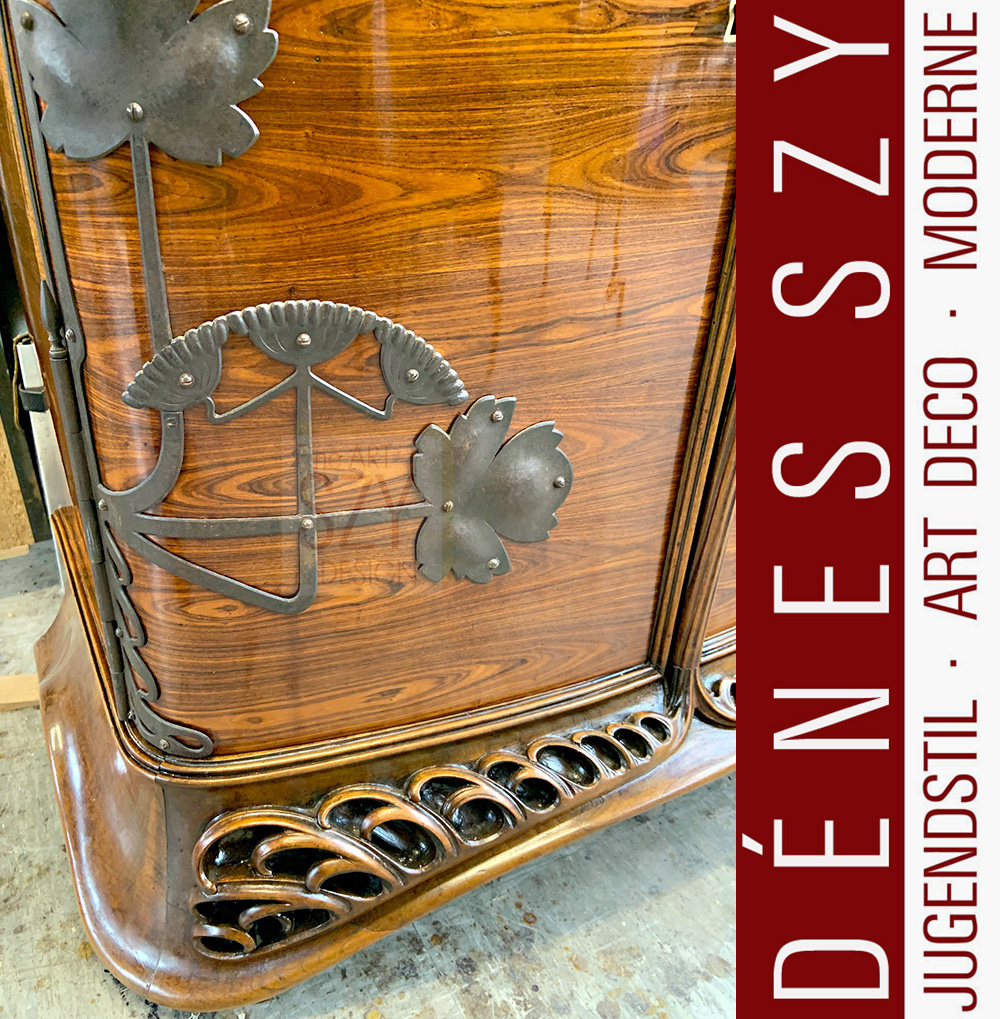 Meuble de salon Art Nouveau, armoire de cabinet qualité musée, design Majorelle pour l'exposition universelle Paris 1900