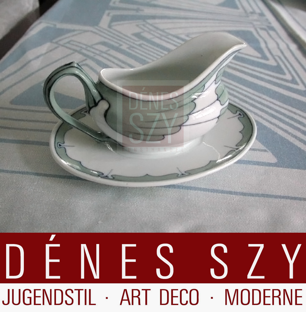 Meissen 1900, Jugendstil Porzellan Flügelmuster Service, Sauciere medium