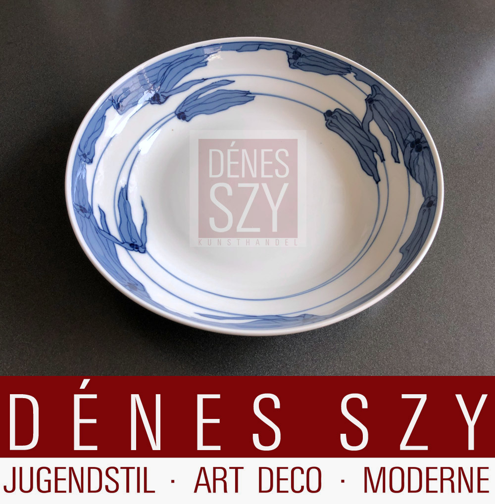 ciotola tonda in porcellana liberty di Meissen decoro arnica