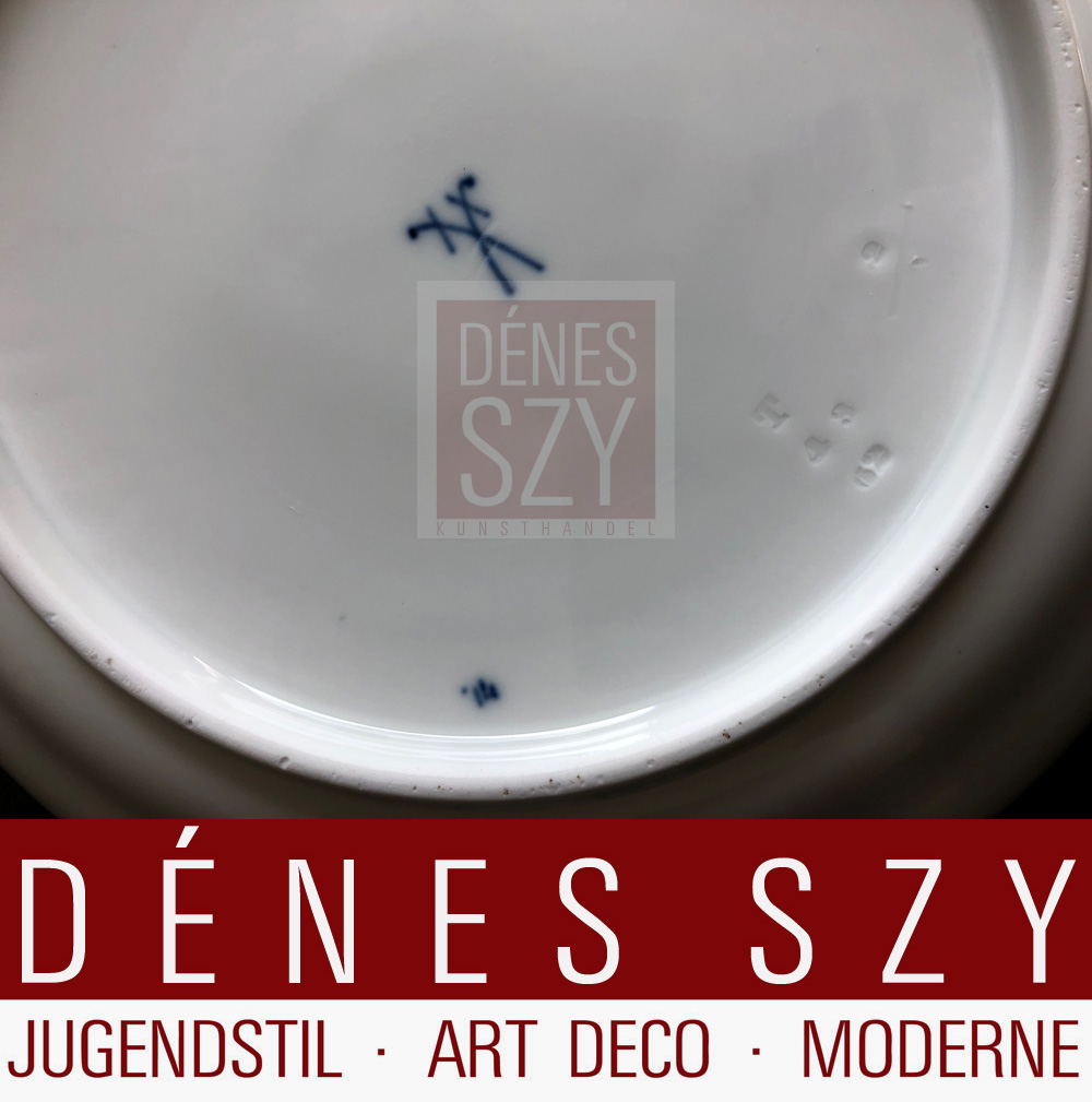 ciotola tonda in porcellana liberty di Meissen decoro arnica