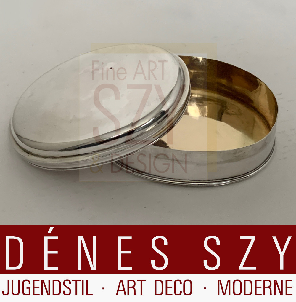 Scatola con coperchio in argento, Esecuzione: Germania meridionale, XVIII secolo, Argento 13 Loth (?), Dorato all'interno, Punzonato con marchio del argentiere sul fondo